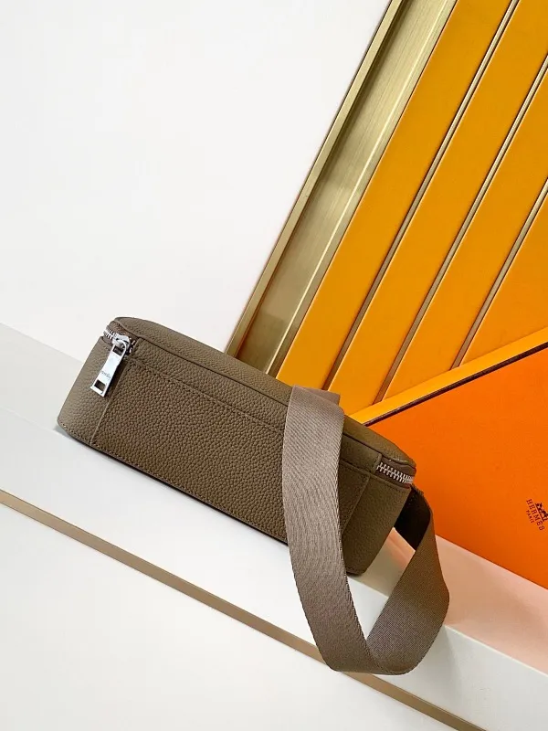 All Categories 💚 Top Version Men’s Bags 💚 Hermes 2024 New Hermes Crossbody Bag