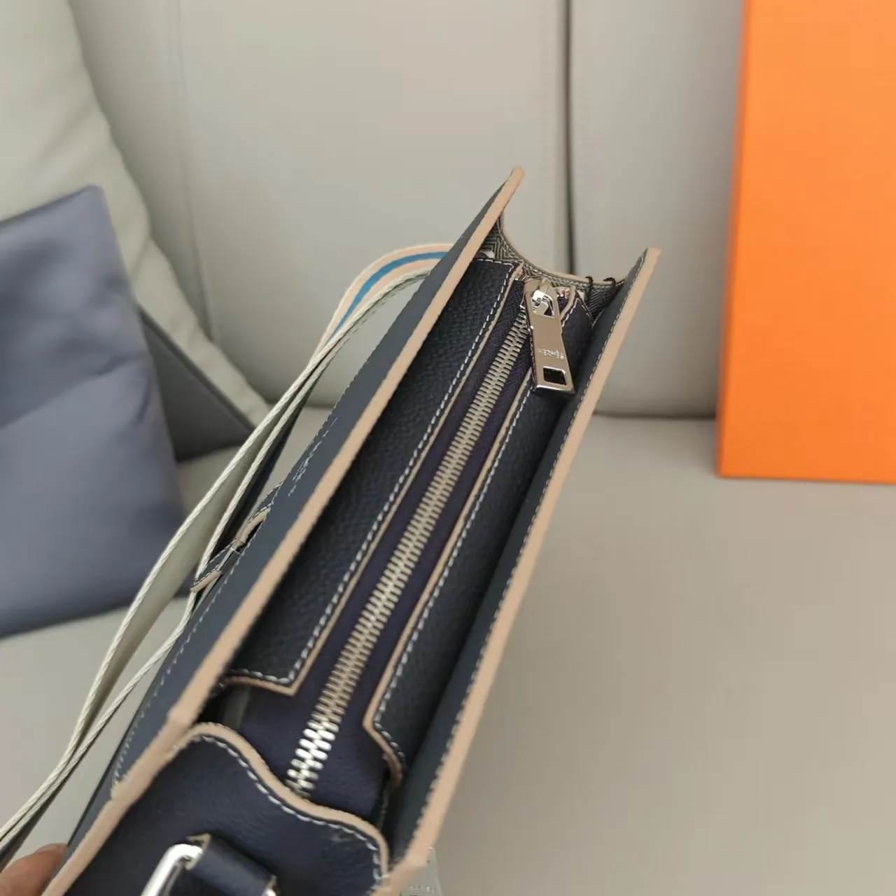All categories Hermès men's bags (Hermès) Hermès H5010-3