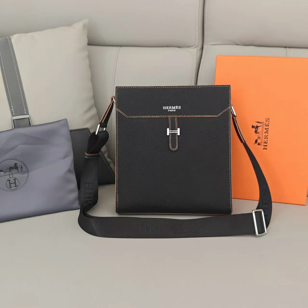 All categories Hermès men's bags (Hermès) Hermès H5010-3