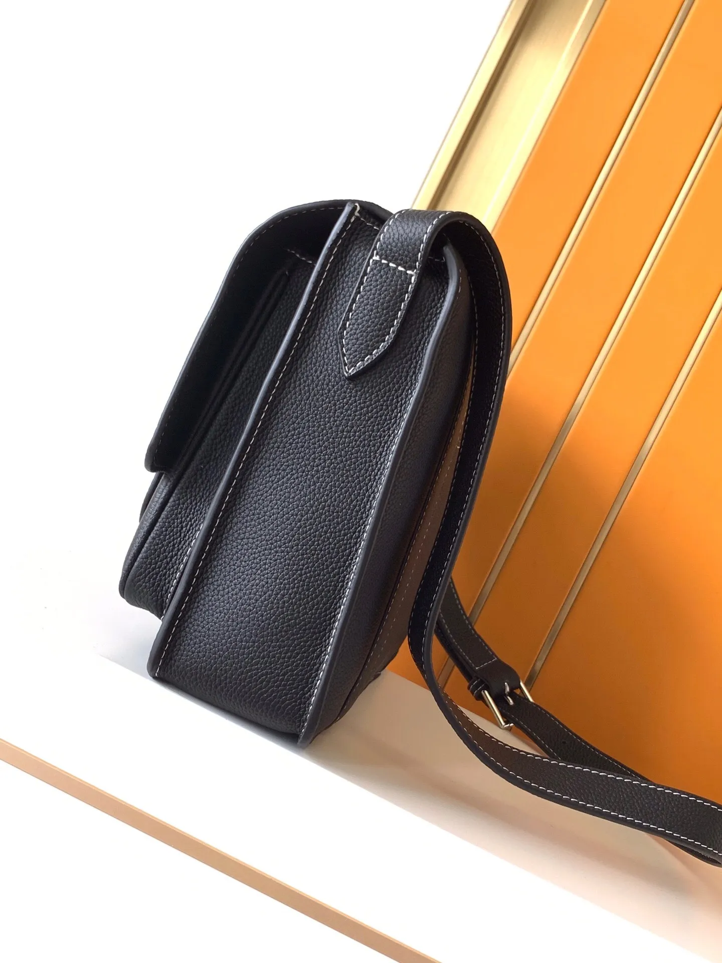 All Categories 💚 Top Version Men’s Bags 💚 Hermes 2024 New Hermes Crossbody Bag