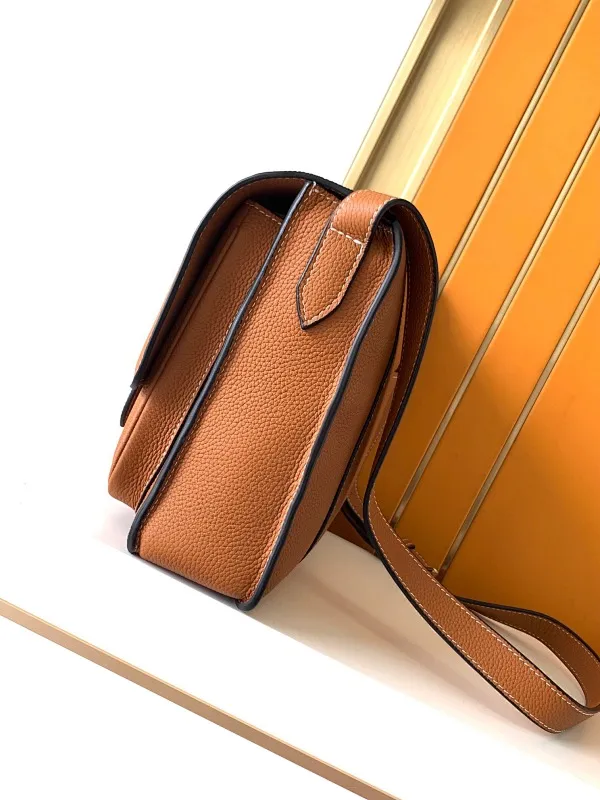 All Categories 💚 Top Version Men’s Bags 💚 Hermes 2024 New Hermes Crossbody Bag