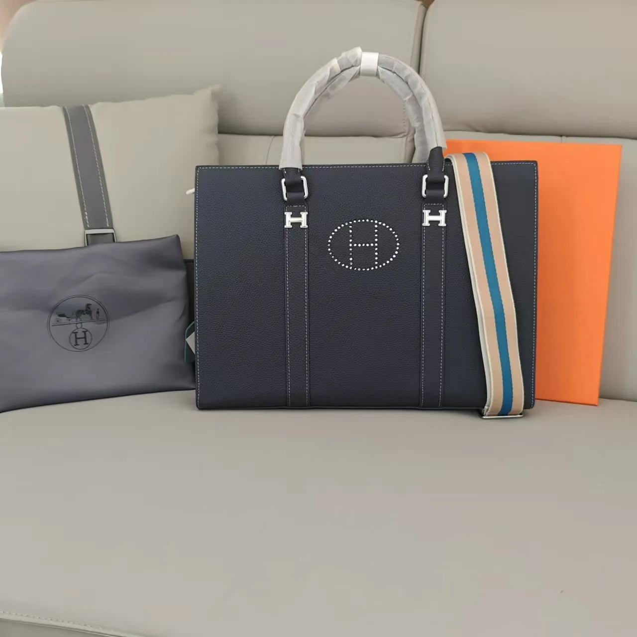 All Categories Hermès Men's Bags (Hermès) Hermès H5011-1
