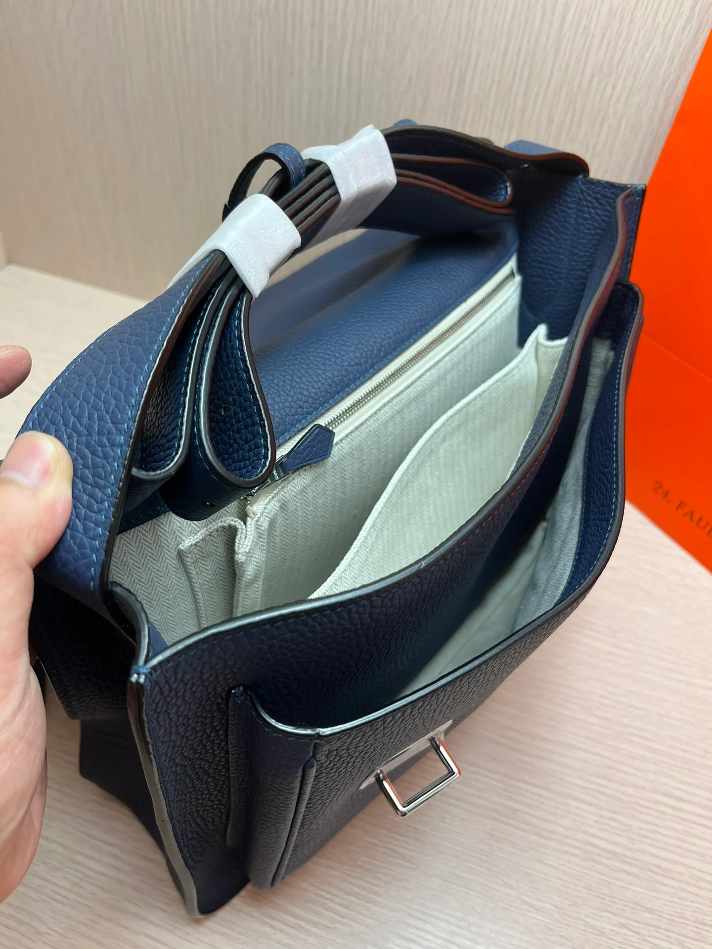 All Categories Hermès Men's Bags (Hermès) Hermès 24