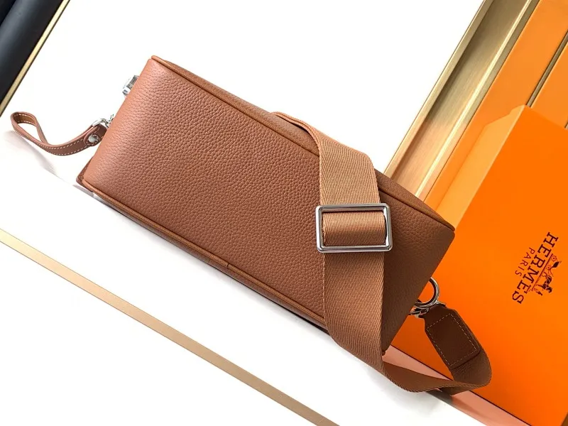 All Categories 💚 Top Version Men’s Bags 💚 Hermes 2024 New Hermes Crossbody Bag