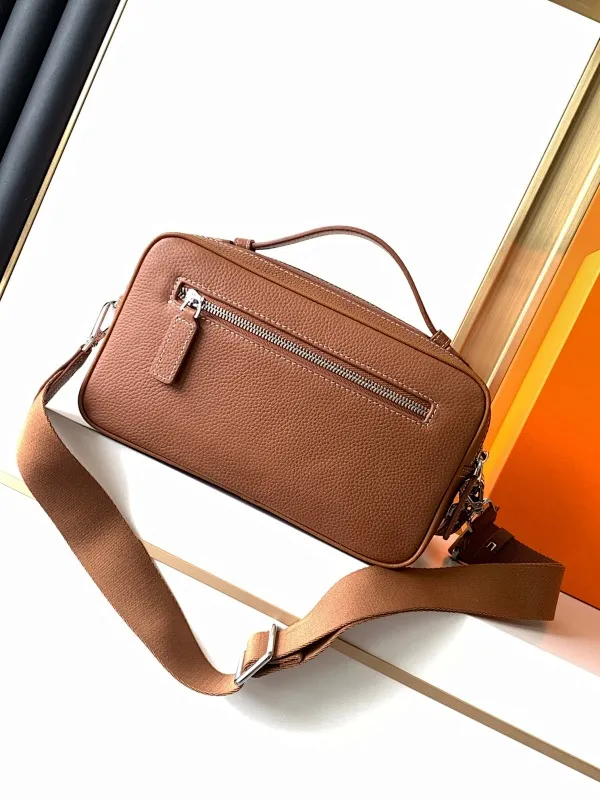 All Categories 💚 Top Version Men’s Bags 💚 Hermes 2024 New Hermes Crossbody Bag