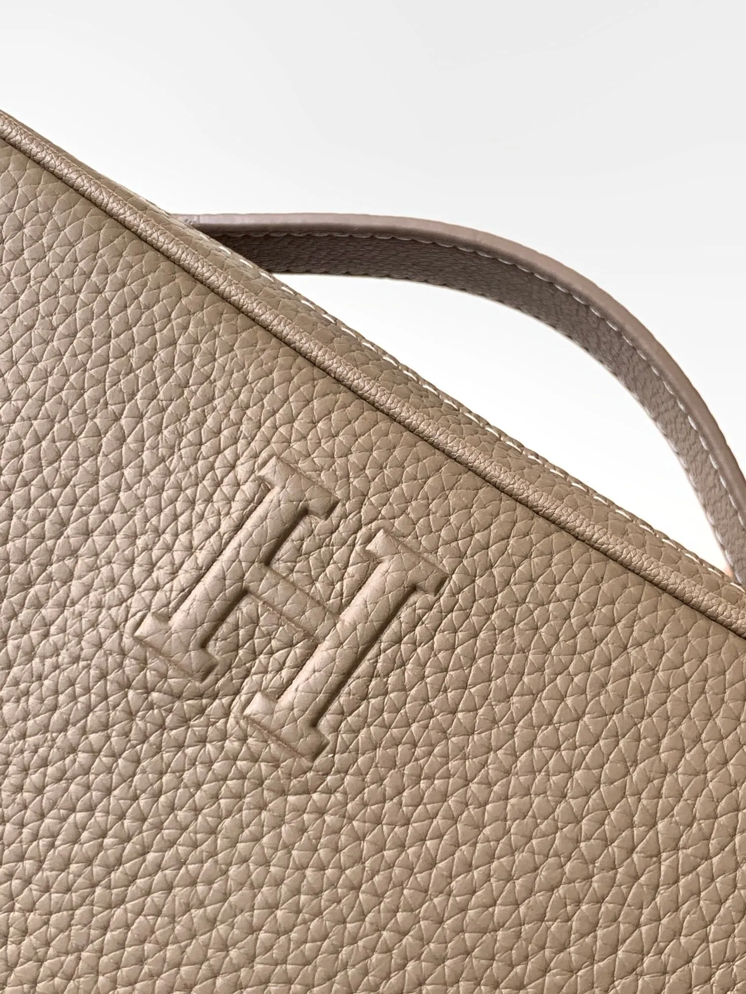 All Categories 💚 Top Version Men’s Bags 💚 Hermes 2024 New Hermes Crossbody Bag