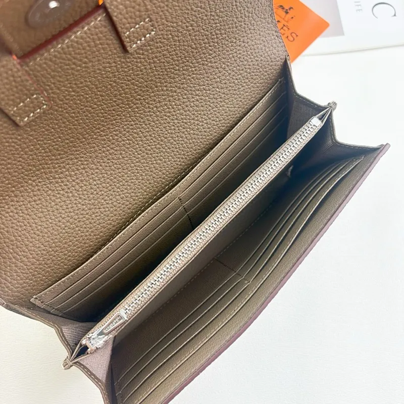 All categories Hermès wallet (Hermès) Hermès 0688