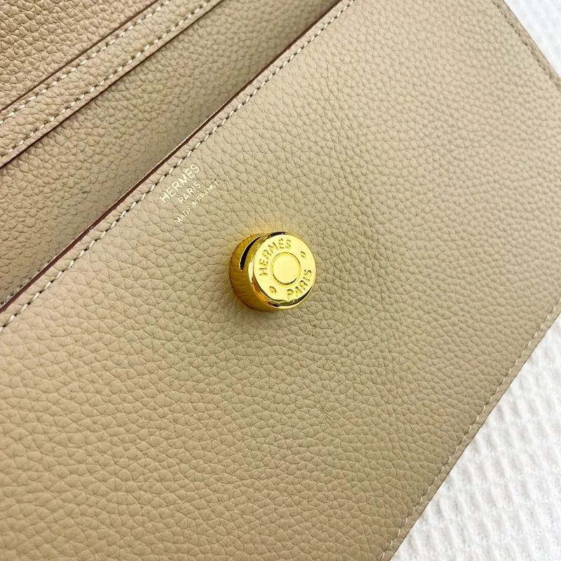 All categories Hermès wallet (Hermès) Hermès 388-2 gold