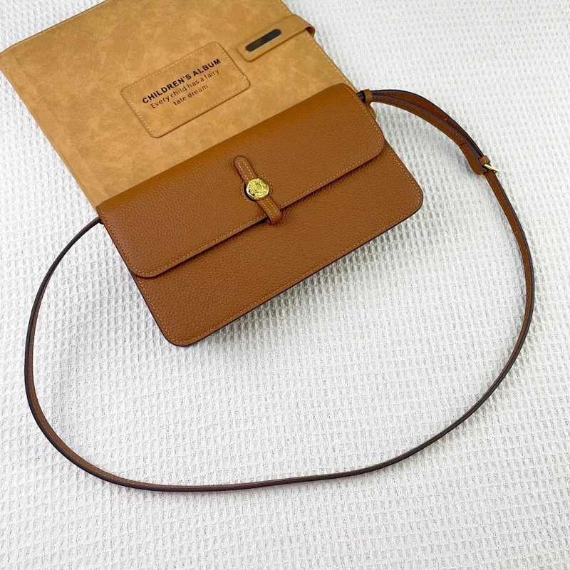 All categories Hermès wallet (Hermès) Hermès 388-2 gold