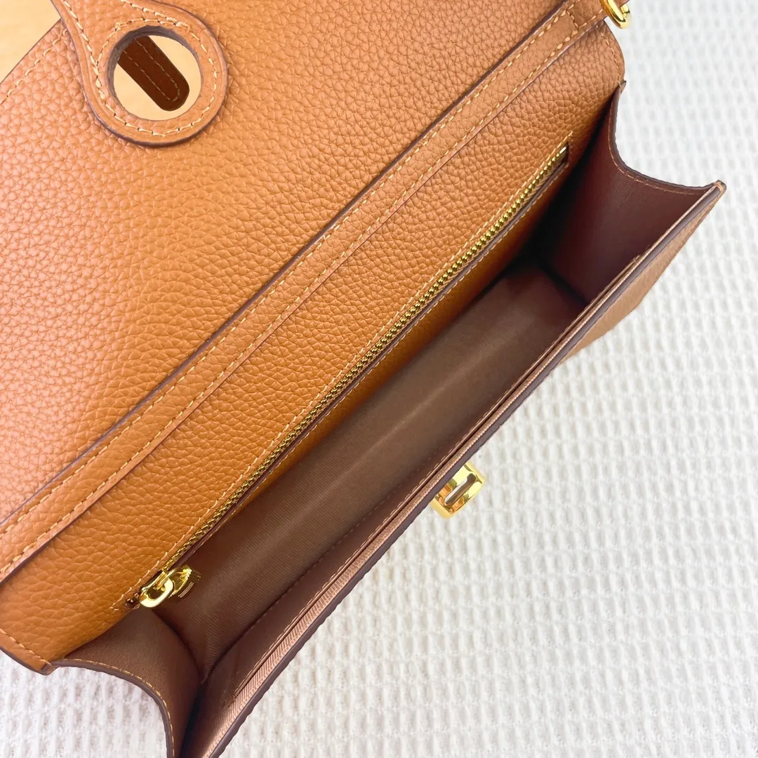 All categories Hermès wallet (Hermès) Hermès 388-2 gold