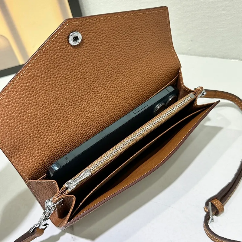 All categories Hermès wallet (Hermès) Hermès 614-2
