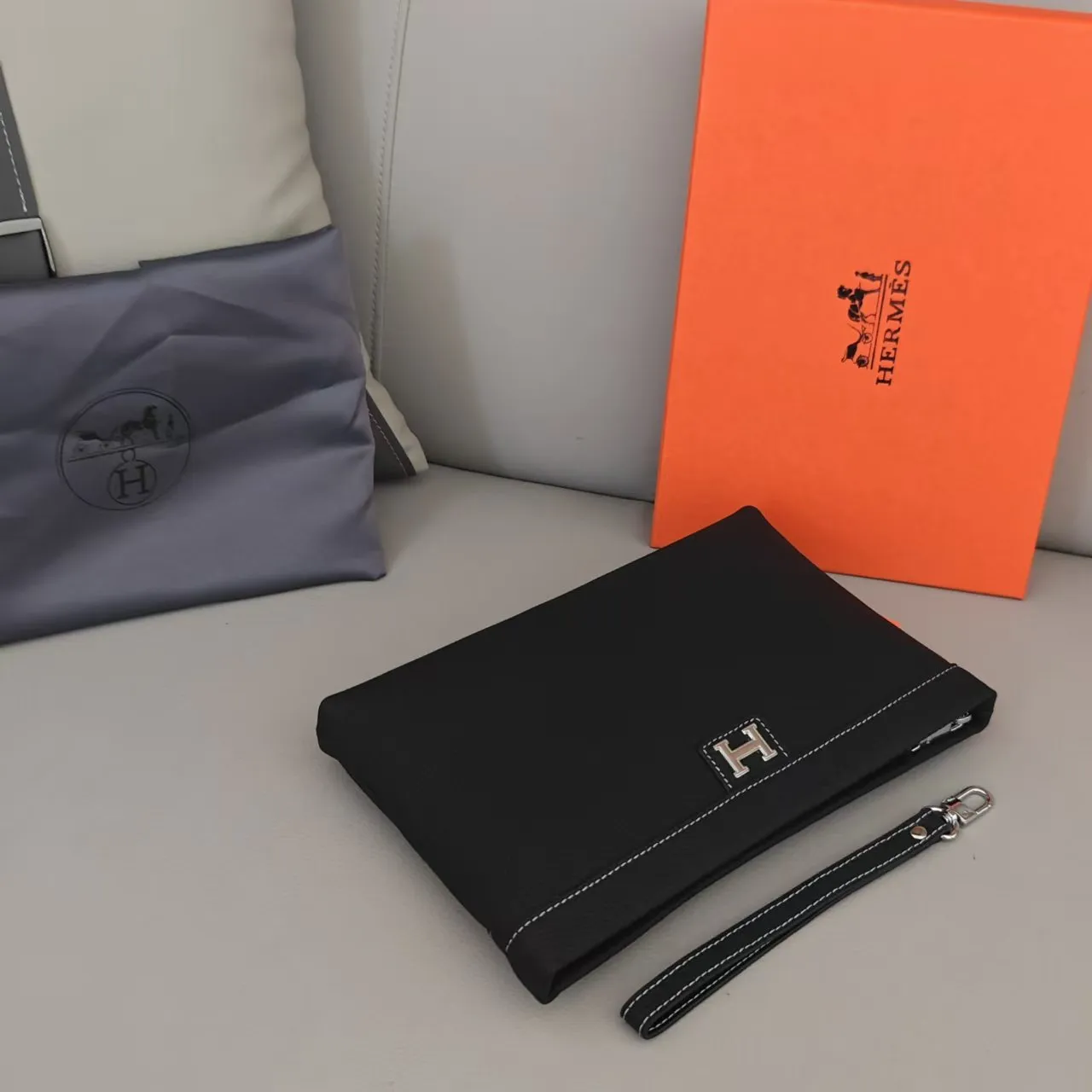 All categories Hermès wallet (Hermès) Hermès H50-4_CM_1