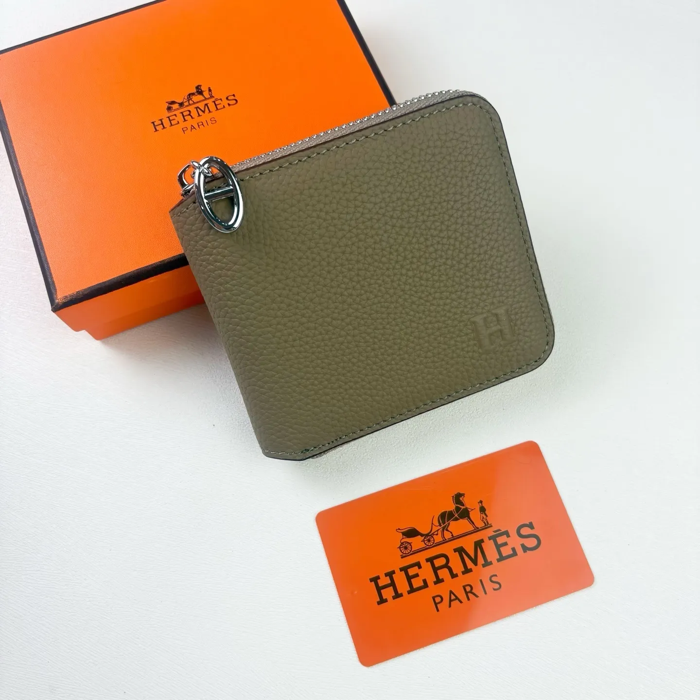 All categories Hermès wallet (Hermès) Hermès 666