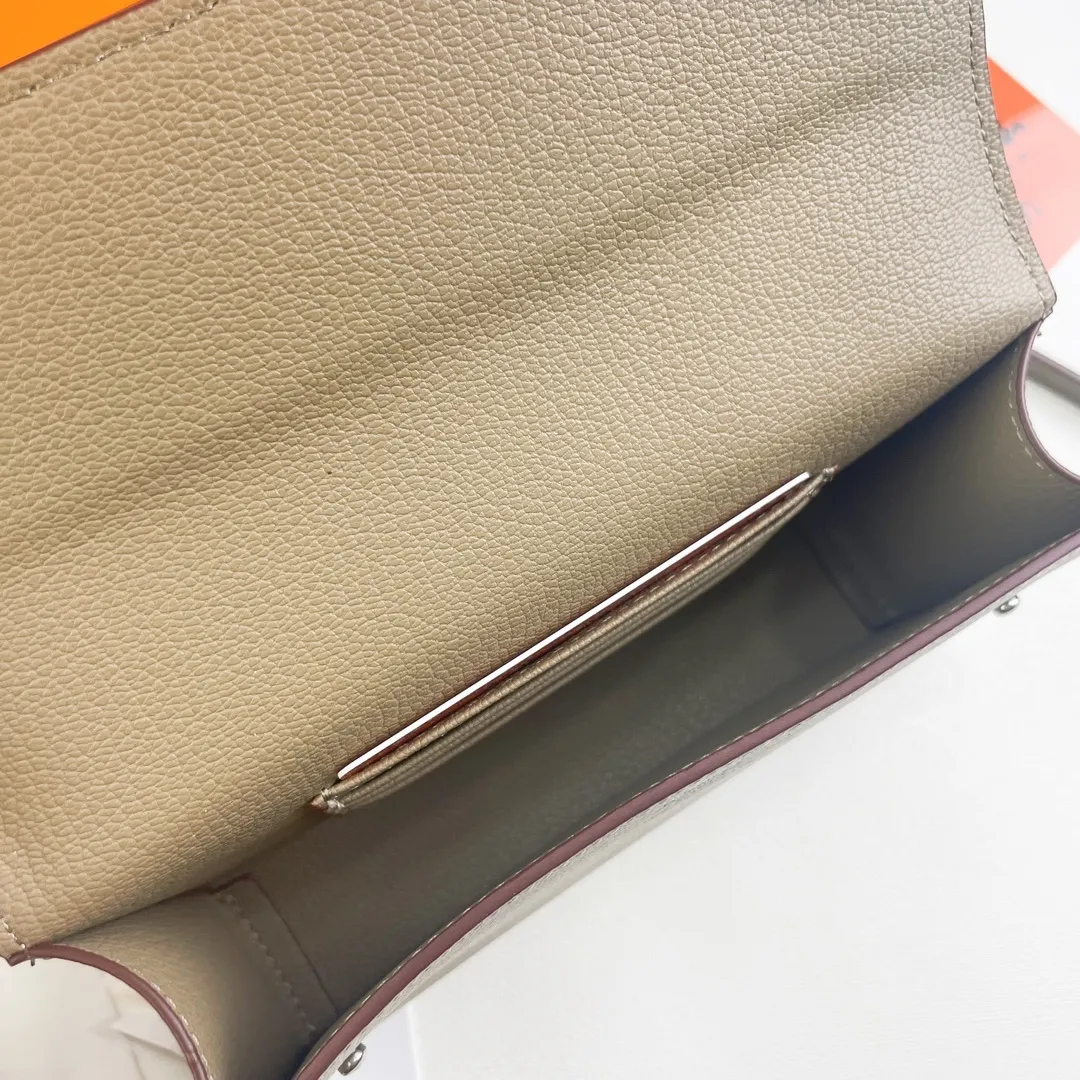 All categories Hermès wallet (Hermès) Hermès 363
