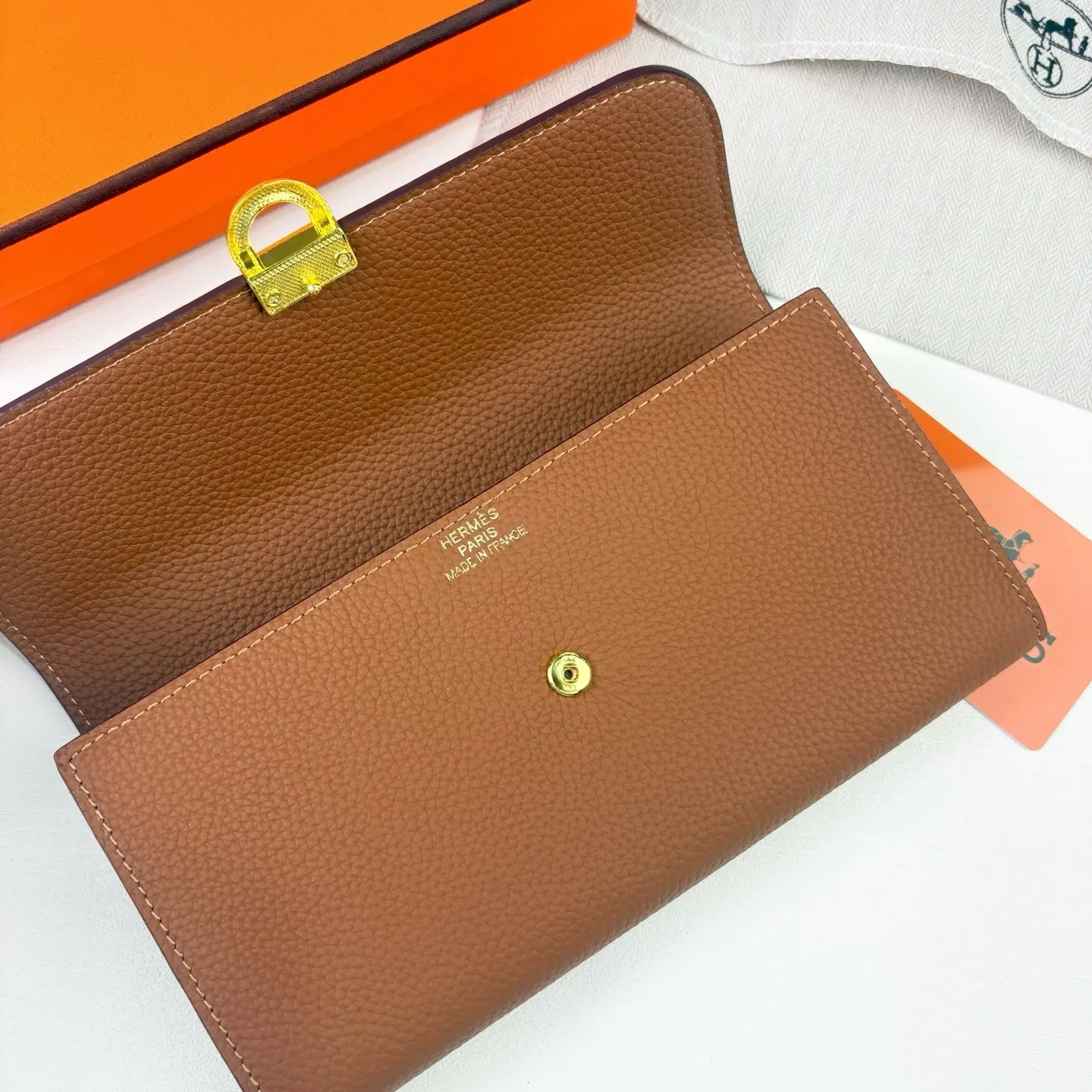 All Categories Hermès Wallet (Hermès) Hermès 0699 Gold Buckle