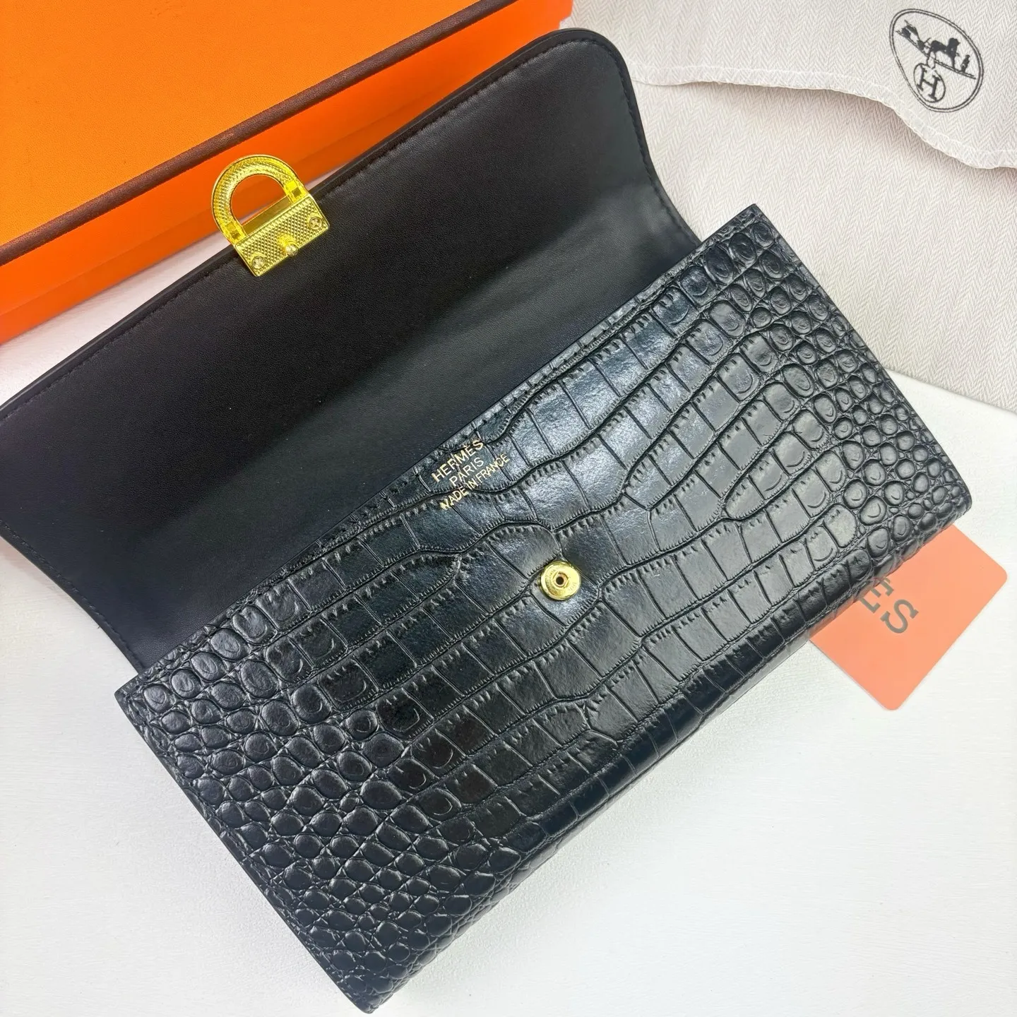 All Categories Hermès Wallet (Hermès) Hermès 0699 Gold Buckle