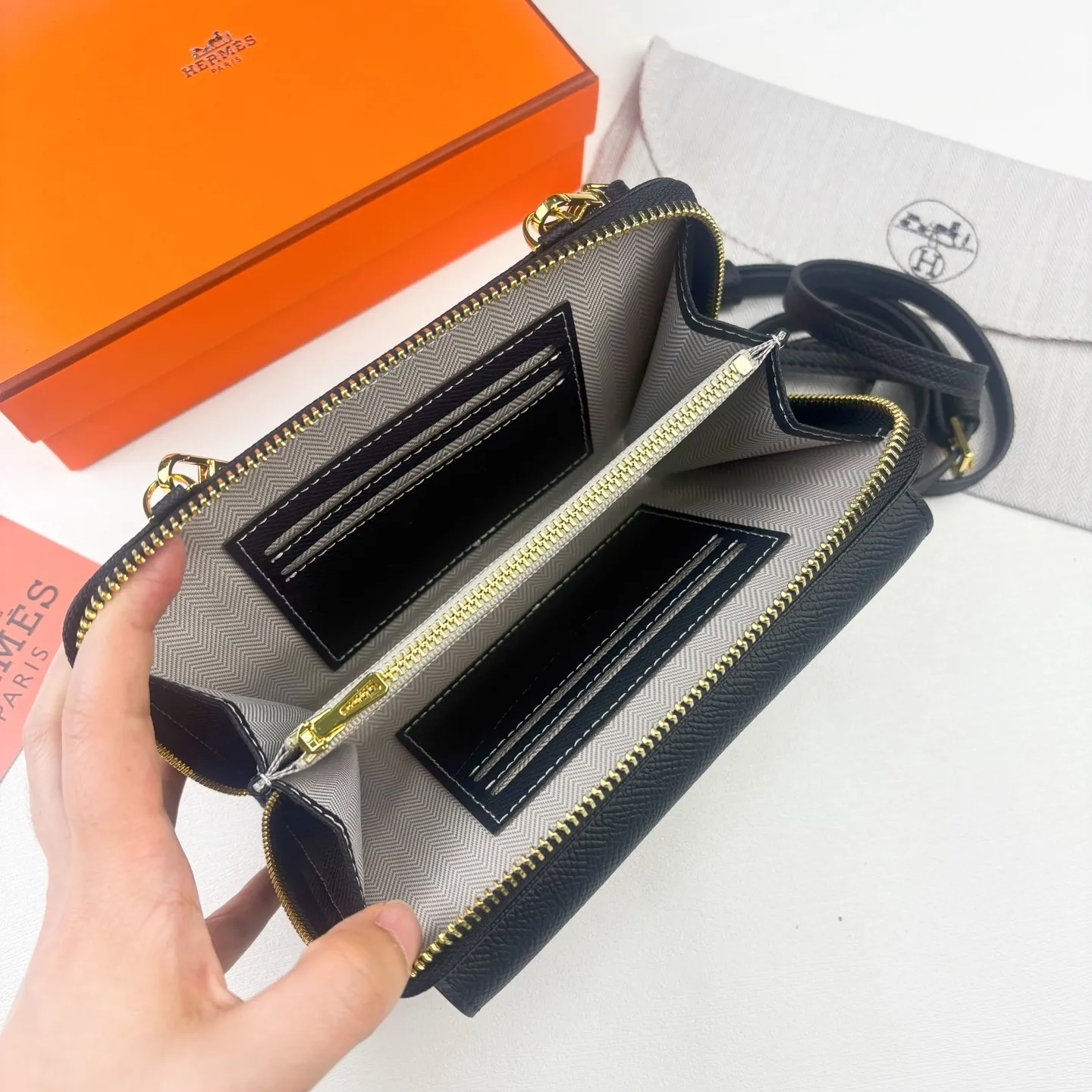 All categories Hermès wallet (Hermès) Hermès 502-2