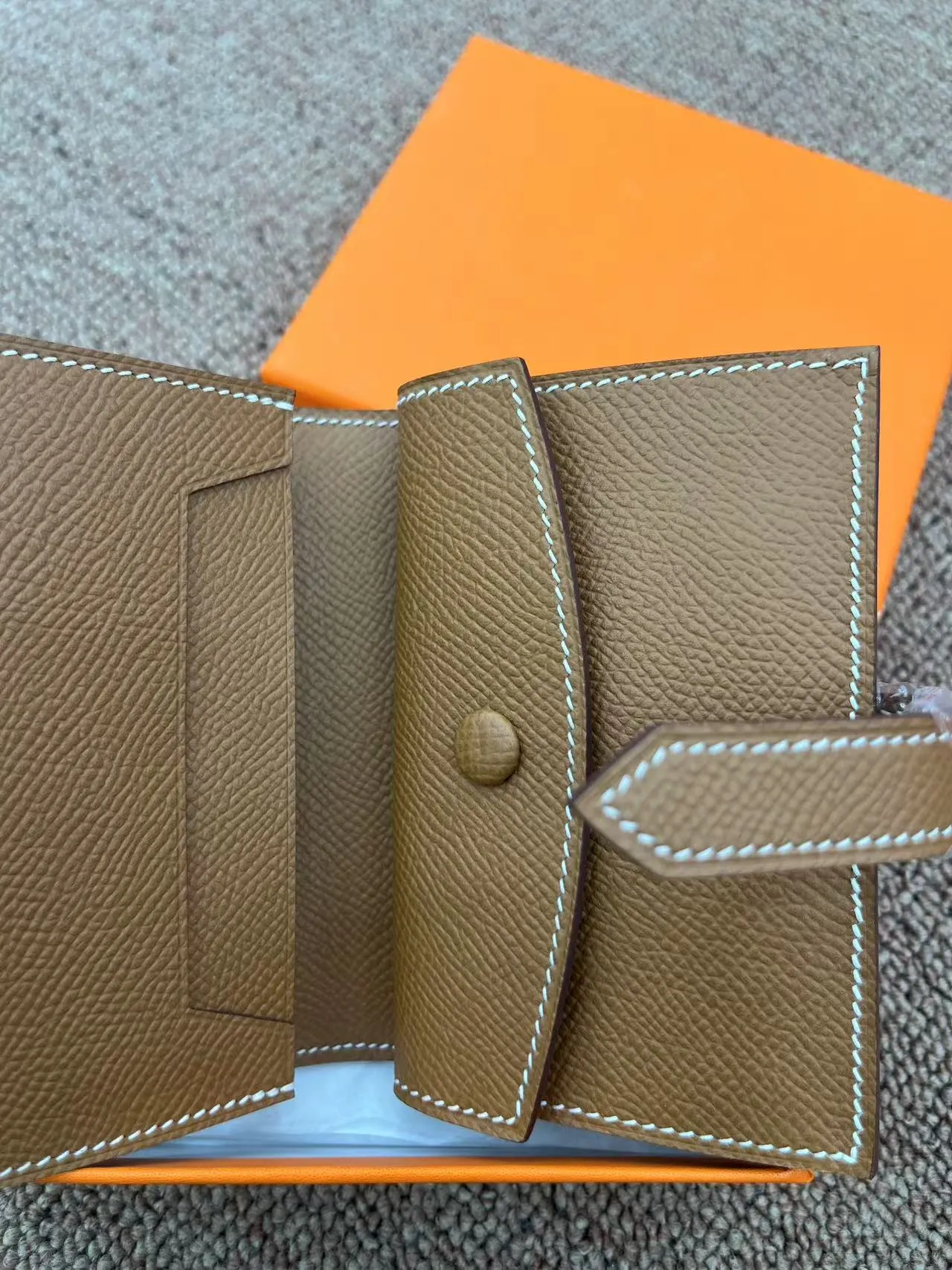 All categories Hermès wallet (Hermès) Hermès 1010