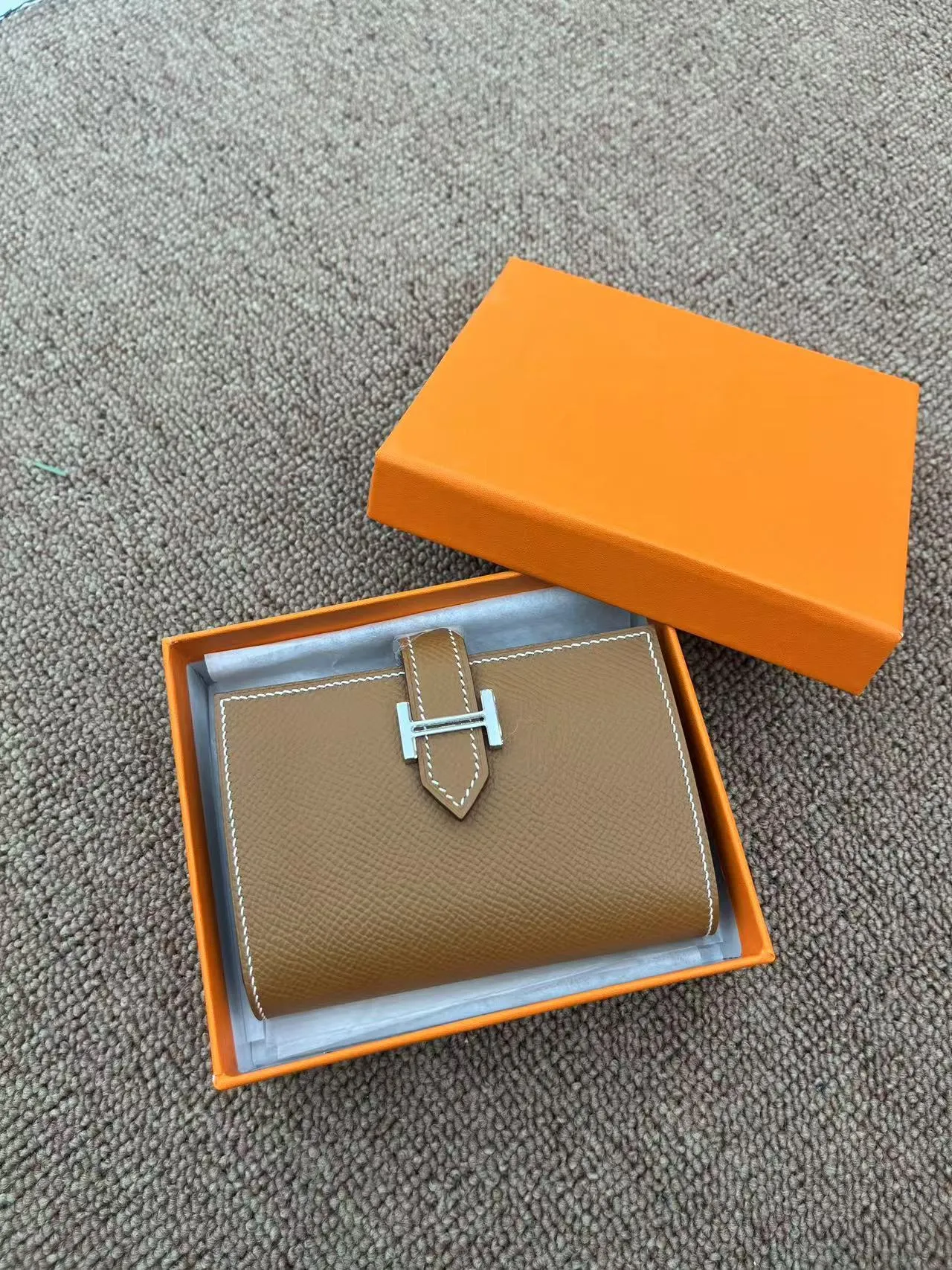 All categories Hermès wallet (Hermès) Hermès 1010