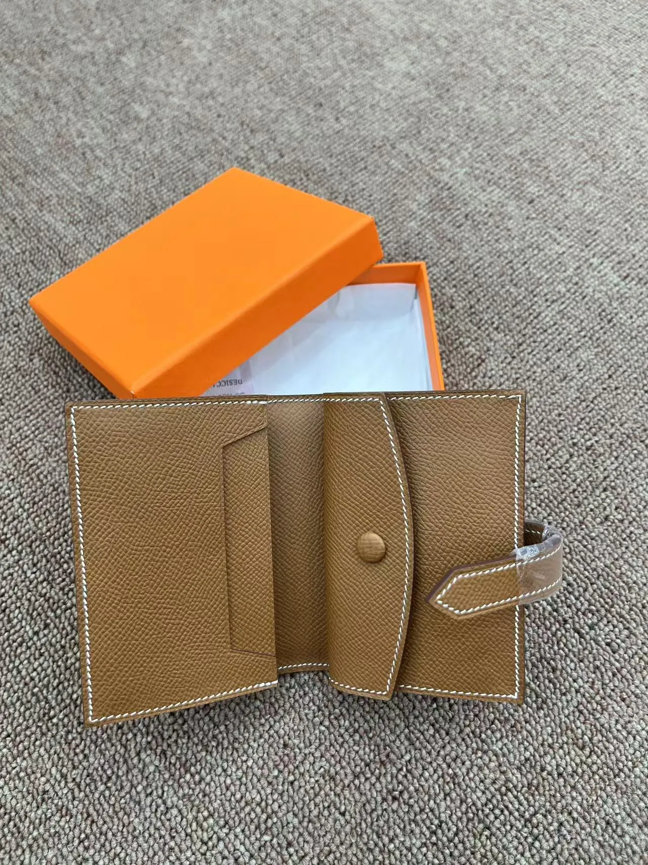 All categories Hermès wallet (Hermès) Hermès 1010