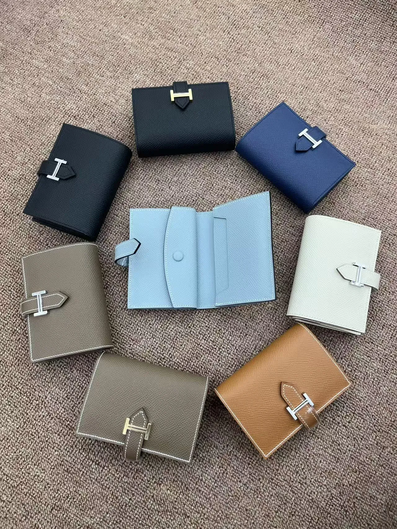 All categories Hermès wallet (Hermès) Hermès 1010