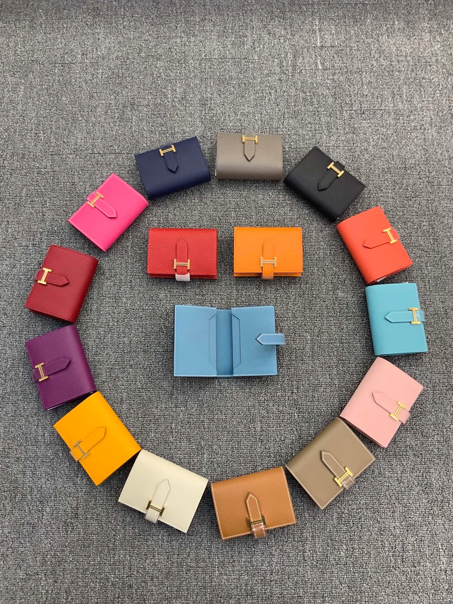 All categories Hermès wallet (Hermès) Hermès 1010