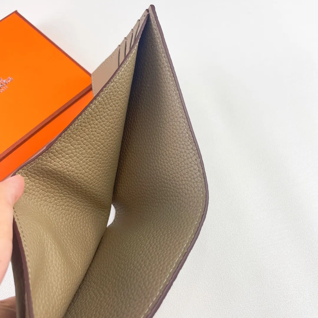All categories Hermès wallet (Hermès) Hermès 522