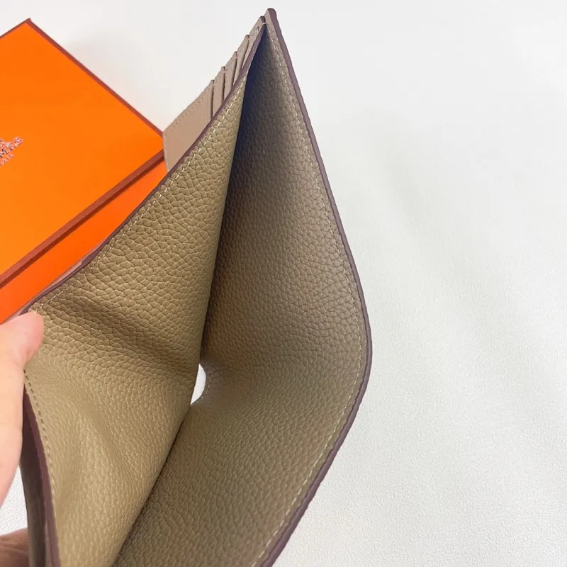 All categories Hermès wallet (Hermès) Hermès 522