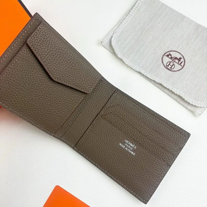 All categories Hermès wallet (Hermès) Hermès 528