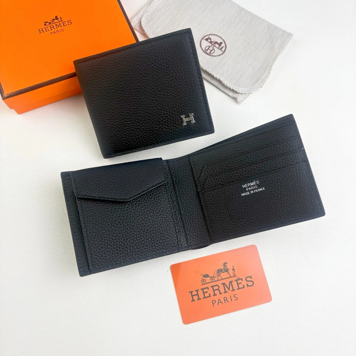 All categories Hermès wallet (Hermès) Hermès 528