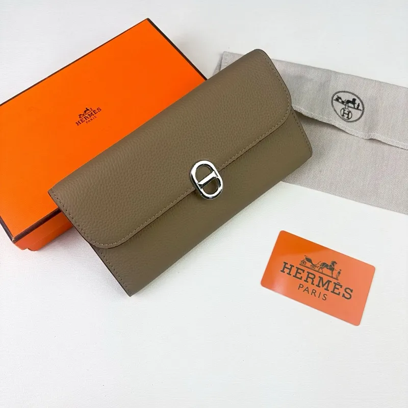 All Categories Hermès Wallet (Hermès) Hermès 0699 Silver Buckle