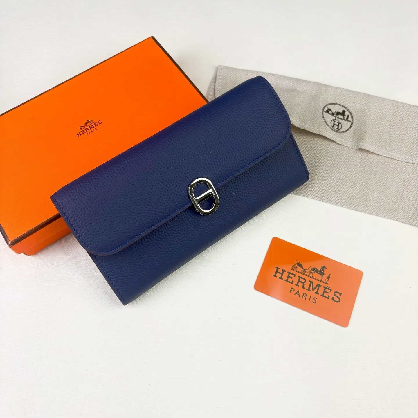 All Categories Hermès Wallet (Hermès) Hermès 0699 Silver Buckle