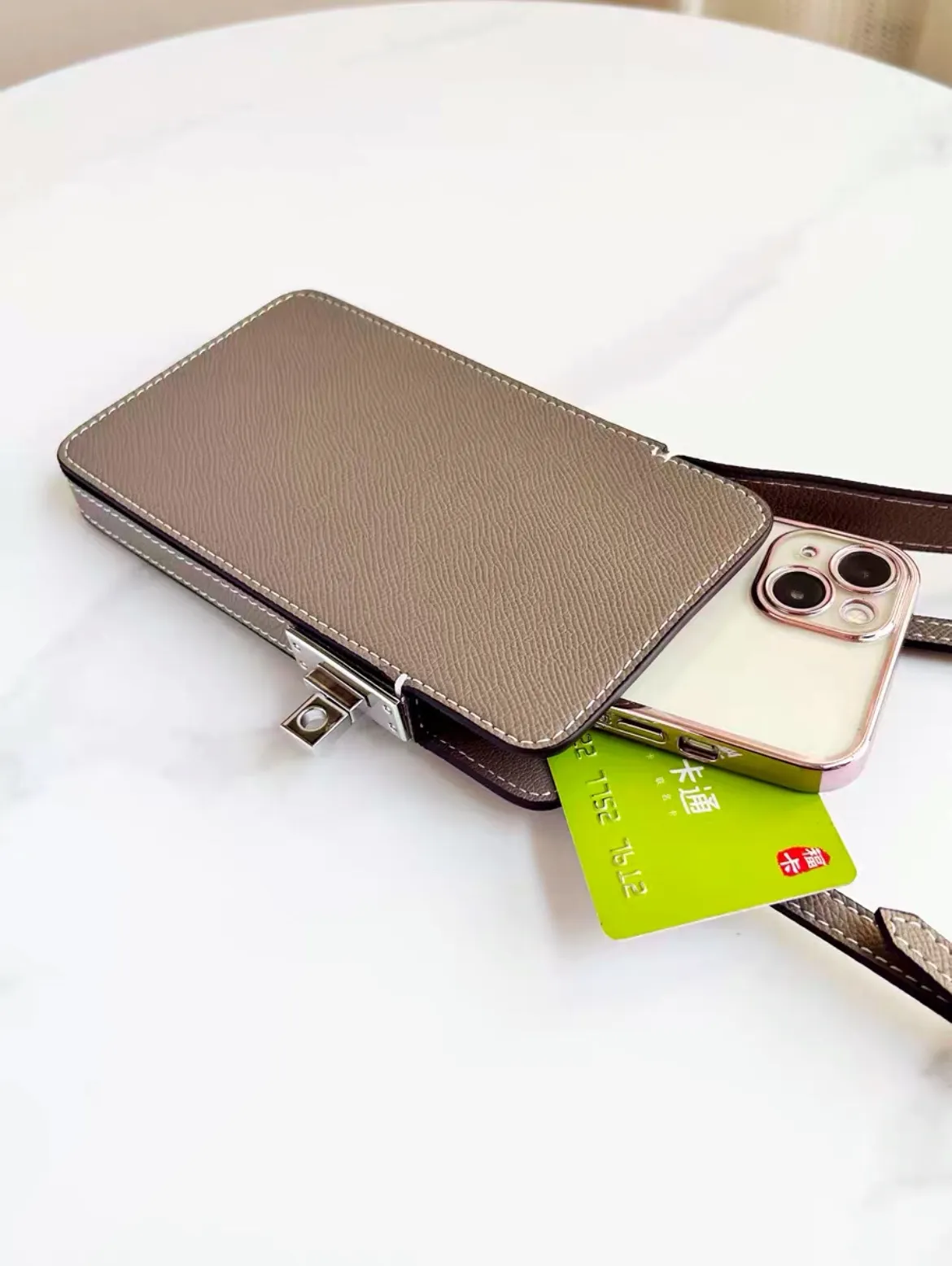 All categories Hermès wallet (Hermès) Hermès 93126