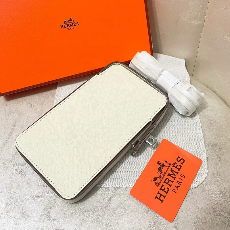All categories Hermès wallet (Hermès) Hermès 93126