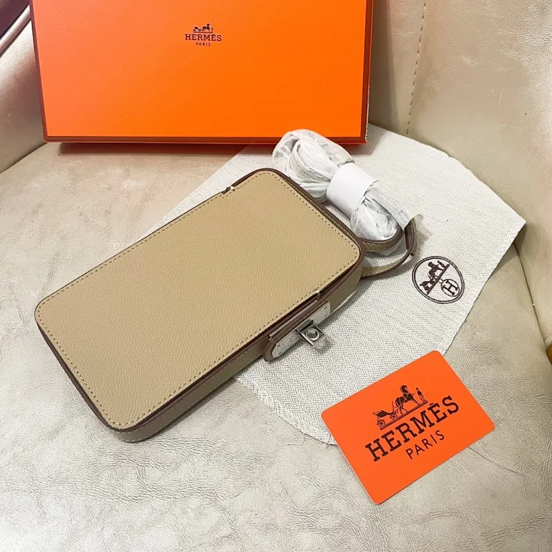 All categories Hermès wallet (Hermès) Hermès 93126