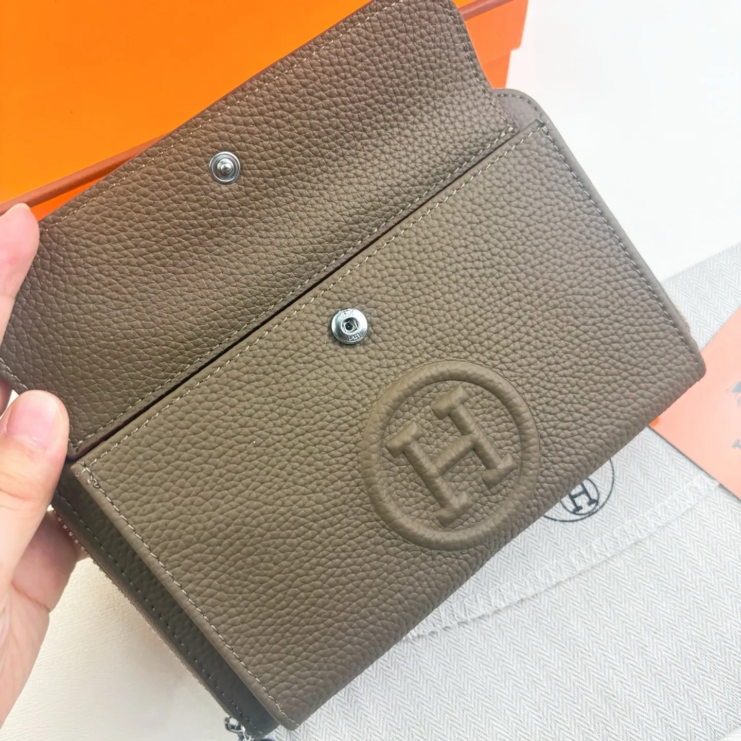 All categories Hermès wallet (Hermès) Hermès 501-2