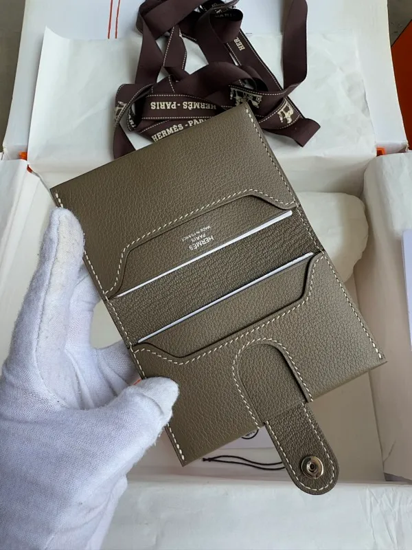 All Categories Hermès Wallet (Hermès) Hermès Original Order 105-1