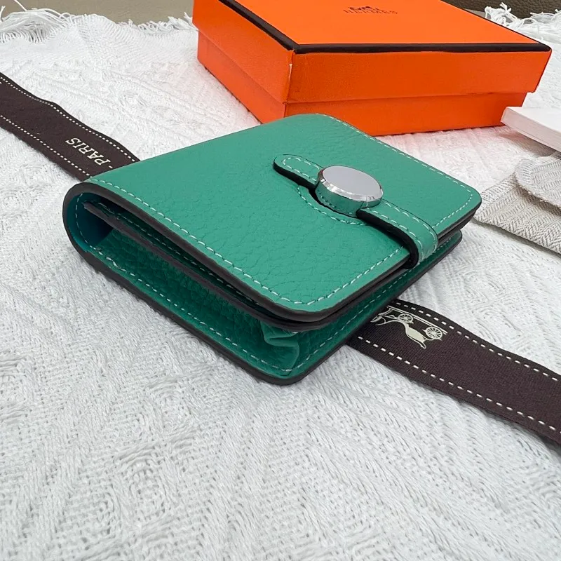 All categories Hermès wallet (Hermès) Hermès 5121 pebbled silver buckle