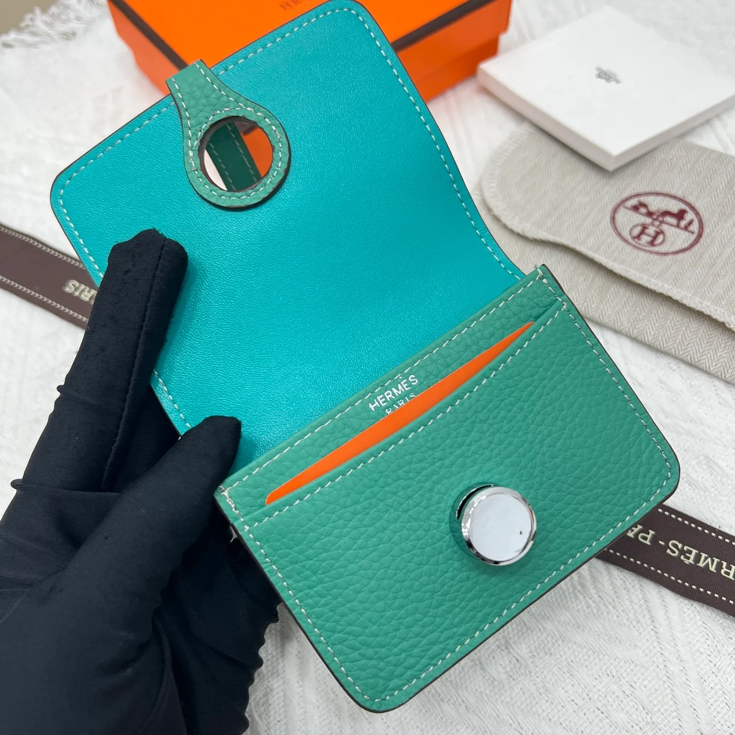 All categories Hermès wallet (Hermès) Hermès 5121 pebbled silver buckle