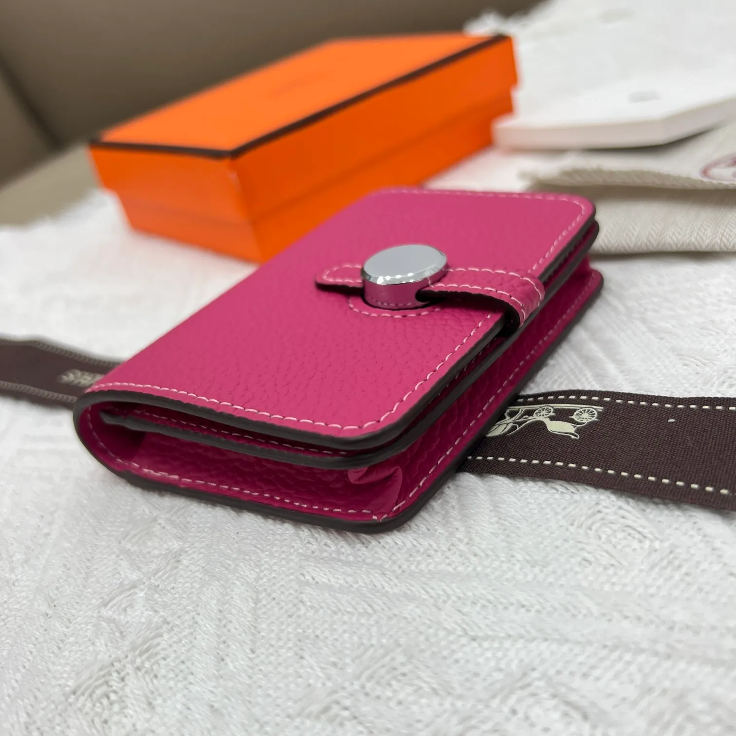 All categories Hermès wallet (Hermès) Hermès 5121 pebbled silver buckle