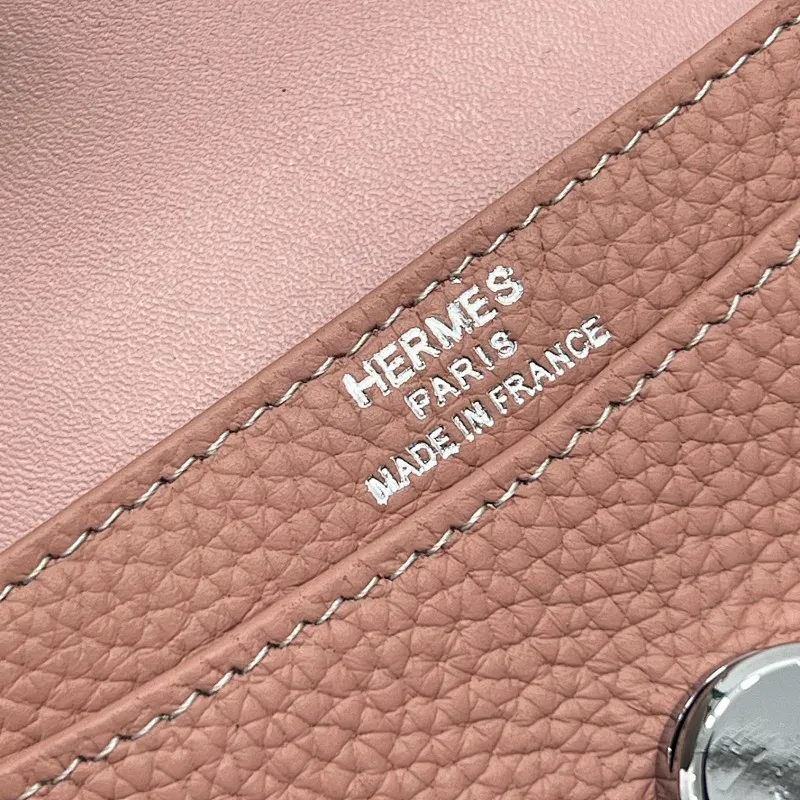 All categories Hermès wallet (Hermès) Hermès 5121 pebbled silver buckle