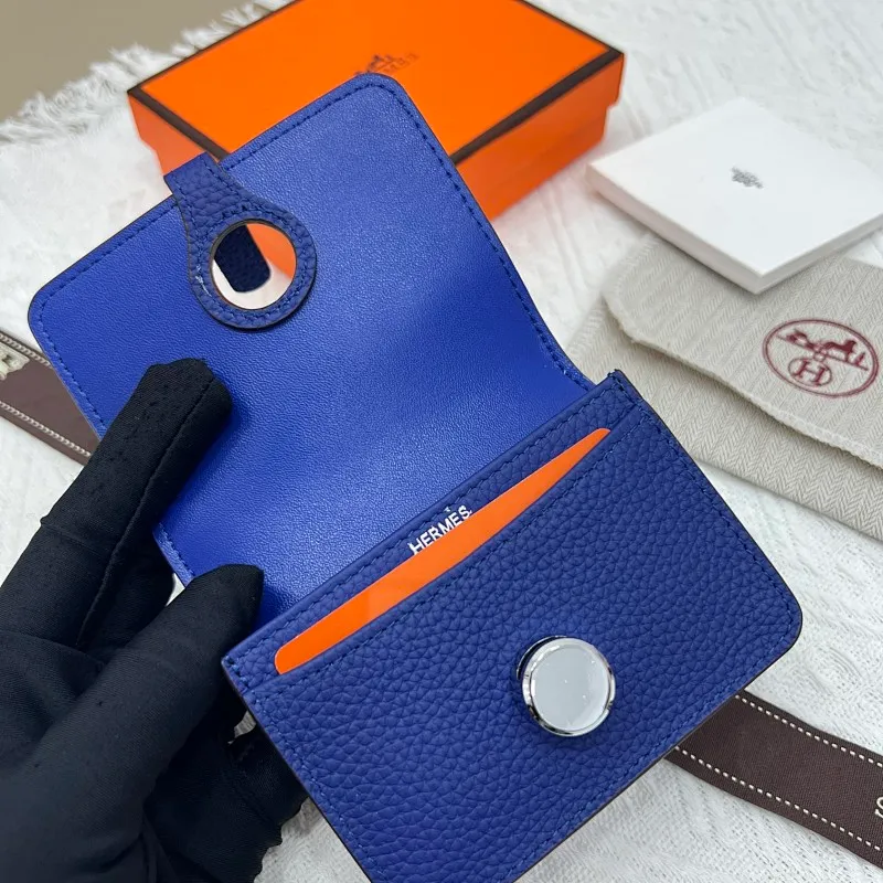 All categories Hermès wallet (Hermès) Hermès 5121 pebbled silver buckle
