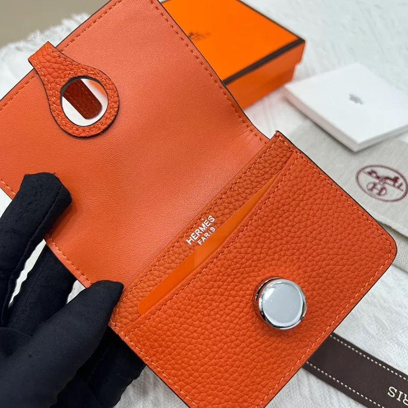 All categories Hermès wallet (Hermès) Hermès 5121 pebbled silver buckle