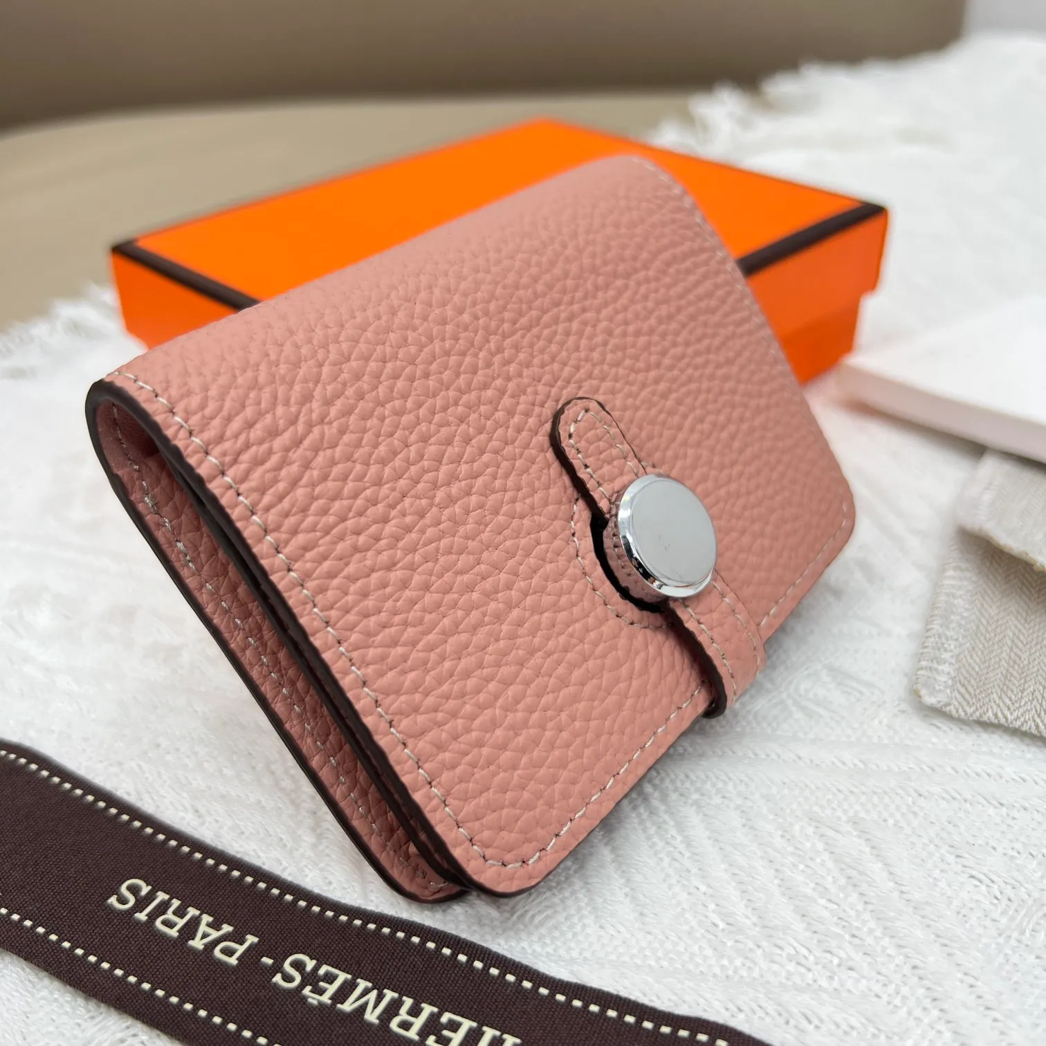 All categories Hermès wallet (Hermès) Hermès 5121 pebbled silver buckle