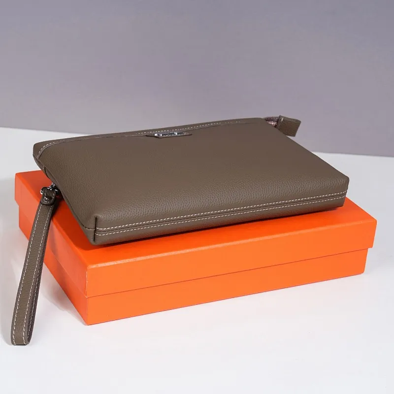 All categories Hermès wallet (Hermès) Hermès 28183