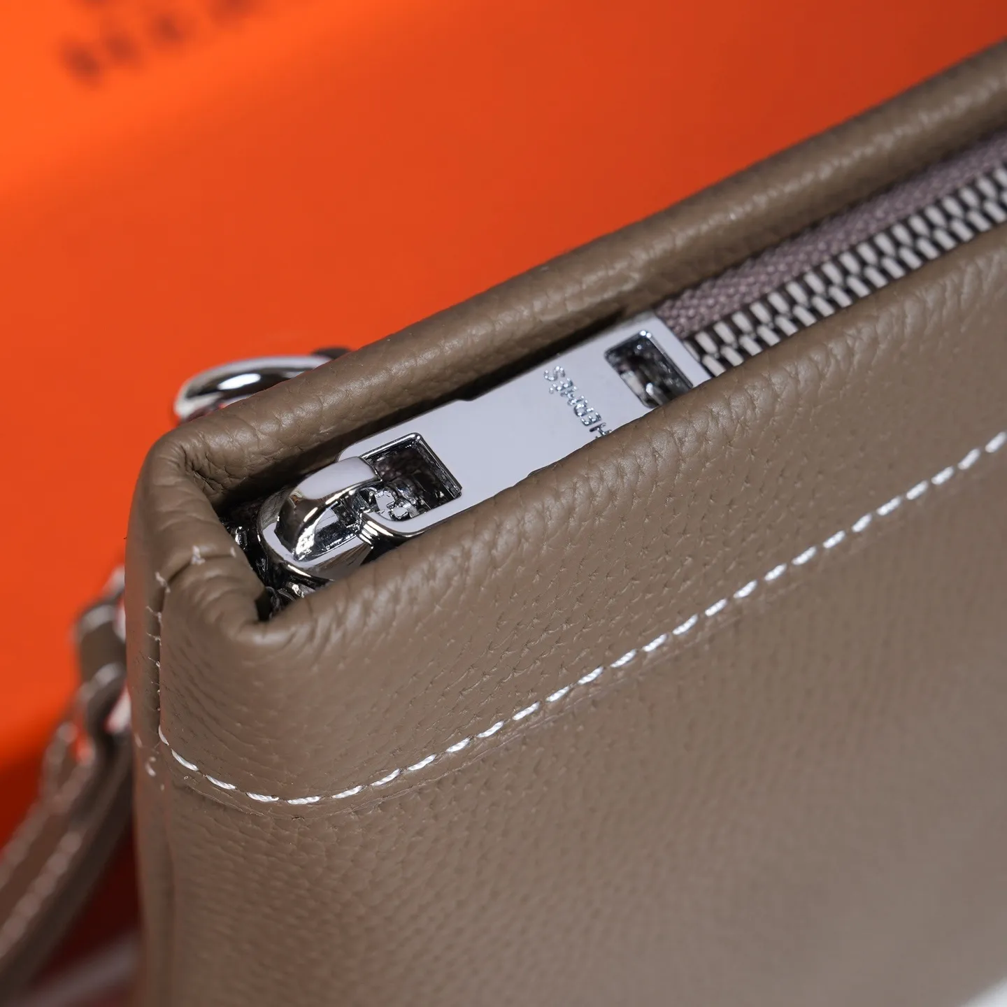 All categories Hermès wallet (Hermès) Hermès 28183
