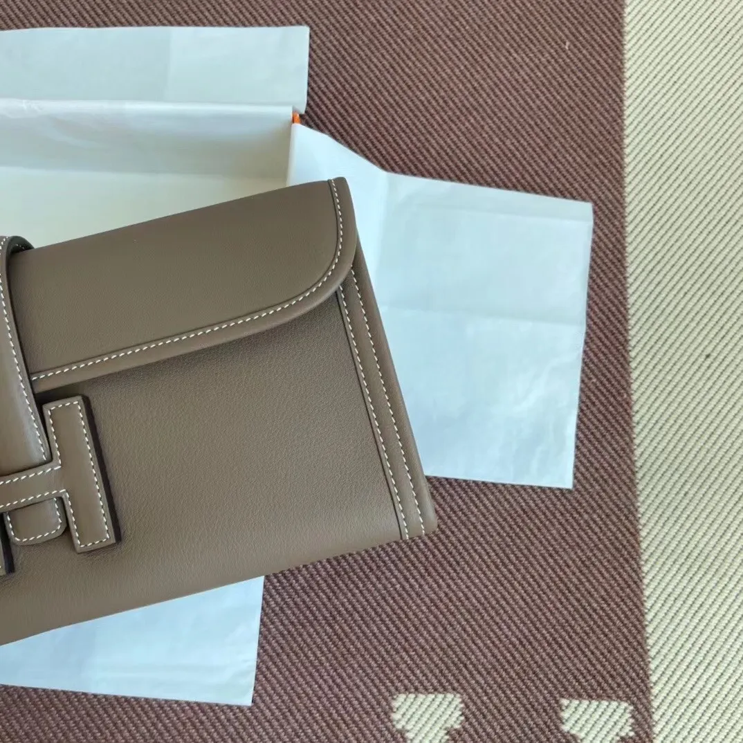 All Categories Hermès Wallet (Hermès) Hermès 29s