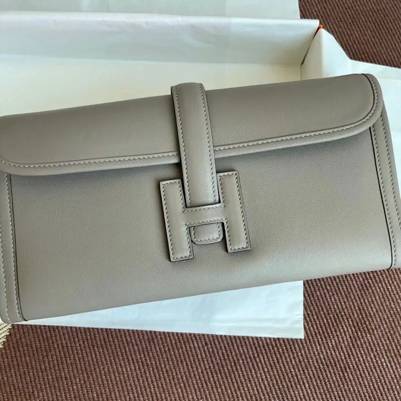 All Categories Hermès Wallet (Hermès) Hermès 29s