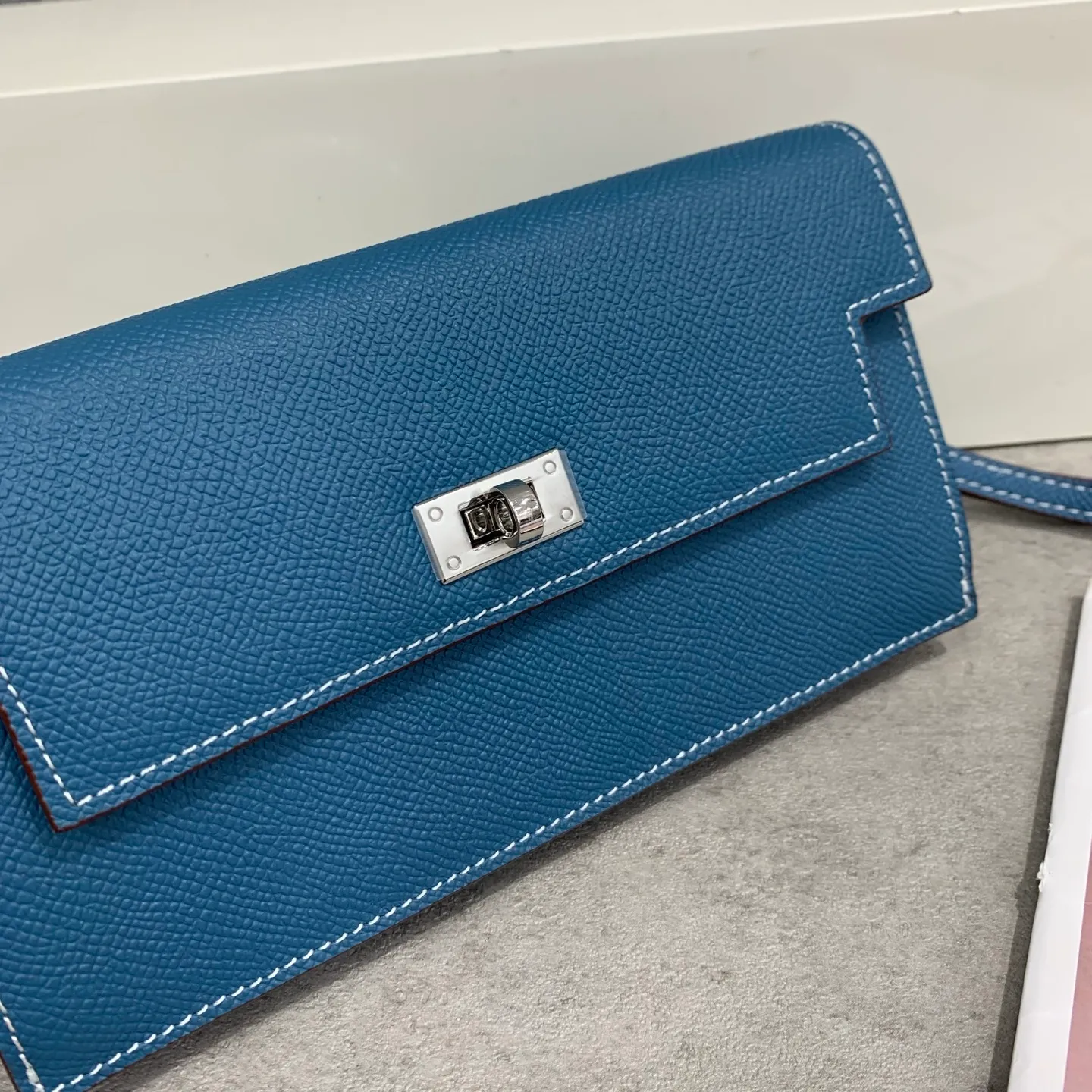 All categories Hermès wallet (Hermès) Hermès 960-2