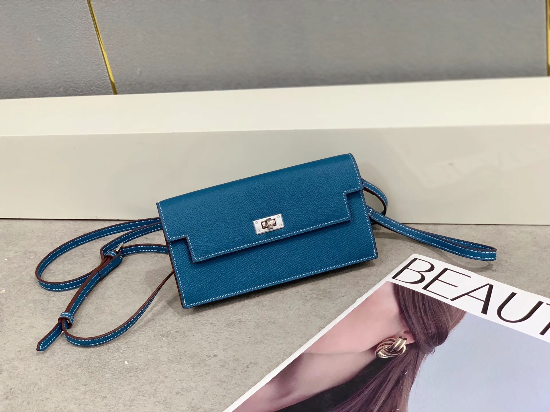 All categories Hermès wallet (Hermès) Hermès 960-2